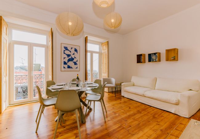  in Lisboa - NEW! RENT4REST CASTLE VIEW FAMILY & FRIENDS BAIRRO ALTO